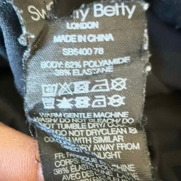 Sweaty Betty Power 7/8 Workout Leggings Women’s Size S in Black - Picture 12 of 12